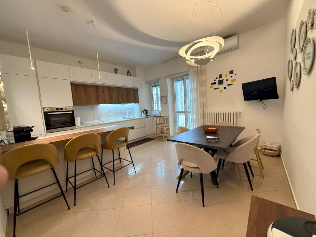 Cucina - Quadrilocale via Tunisi, 68/8, Torino (zona Lingotto) - foto 3