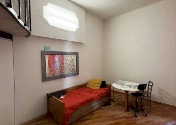 Salone - Bilocale via di San Bernardo, 8, Genova (zona Centro Storico) - foto 5