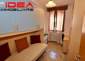 Camera da letto - Apartment viale dell'Autodromo, Modena - photo 28