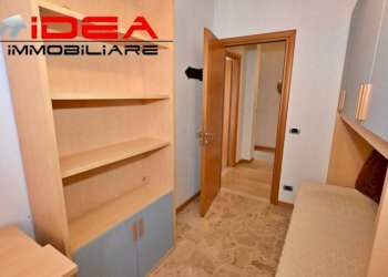 Camera da letto - Apartment viale dell'Autodromo, Modena - photo 31