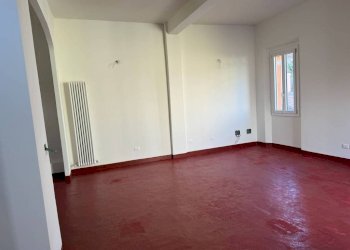 Soggiorno - Three-room apartment strada Maggiore, Bologna (neighborhood San Vitale) - photo 2