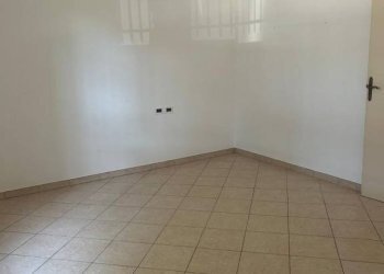Interno non residenziale - Villa via Montefiorino, San Giovanni in Persiceto - foto 29