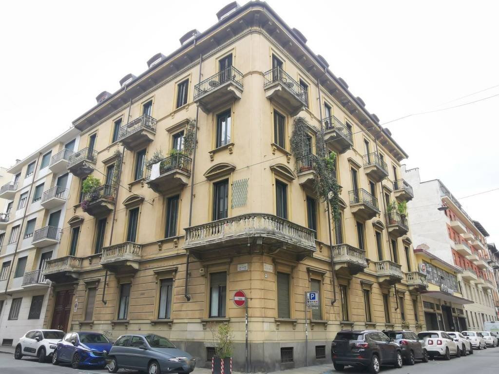 Facciata - Apartment via Luigi Galvani, 5, Torino (neighborhood San Donato) - photo 1