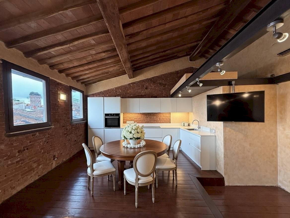 Foto 2 - Four-room apartment Via Santa Croce, Lucca - photo 2