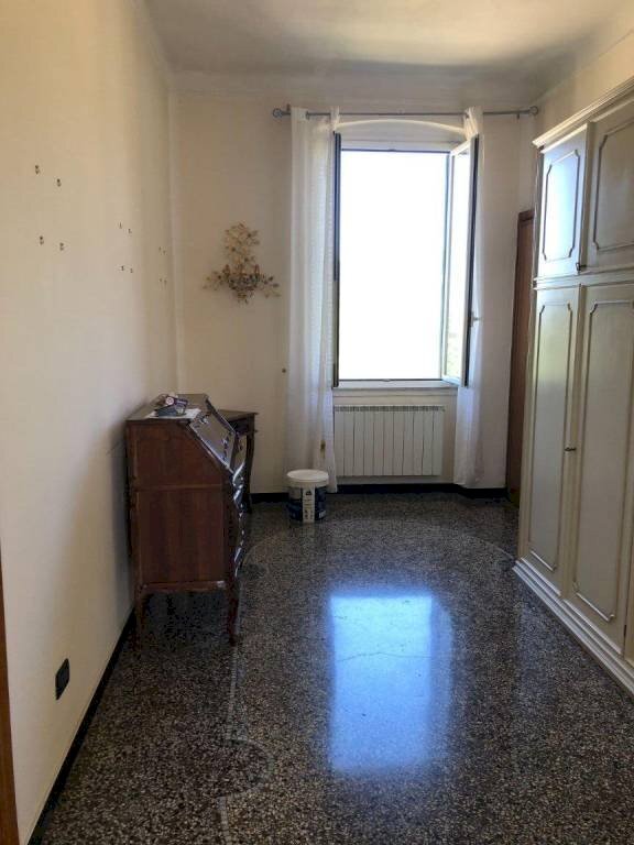 Camera da letto - Three-room apartment via Achille Papa, 1, Genova (neighborhood Oregina) - photo 2