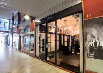 Interno non residenziale - Negozio galleria Campello, Sondrio - foto 3