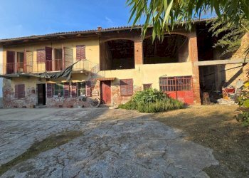 Facciata - Rustico Frazione Remorfengo, Montiglio Monferrato - foto 1