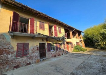 Facciata - Rustico Frazione Remorfengo, Montiglio Monferrato - foto 2