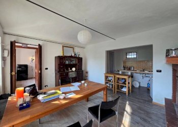 Soggiorno - Rustic Frazione Remorfengo, Montiglio Monferrato - photo 30