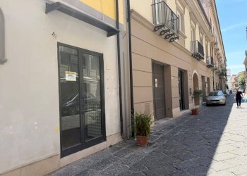 Foto 1 - Negozio Via Leonetti
16, Caserta - foto 1