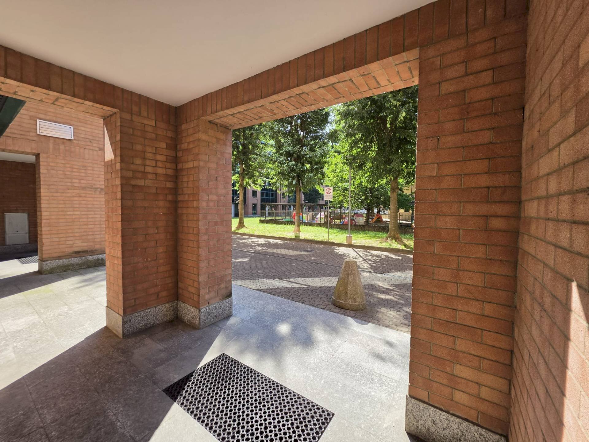 INGRESSO - Quadrilocale corso felice cavallotti
 
35, Asti - foto 1