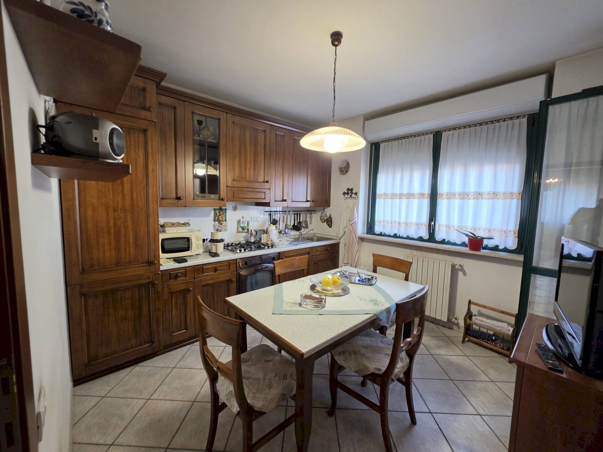 CUCINA - Quadrilocale corso felice cavallotti
 
35, Asti - foto 1