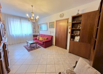 SALA - Quadrilocale corso felice cavallotti
 
35, Asti - foto 3