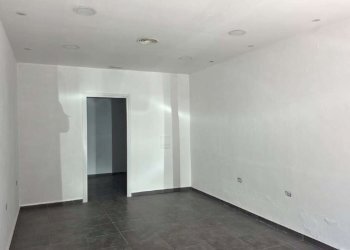 whatsapp image 2026-05-27 at 14.58.55 (4) - Commercial Premises via Gaetano Trezza, Roma - photo 6