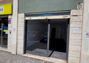 whatsapp image 2026-05-27 at 14.58.56 - Commercial Premises via Gaetano Trezza, Roma - photo 14