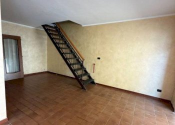 Stanza non arredata - Casa indipendente via Guglielmo Baldessano, 12, Carmagnola - foto 5