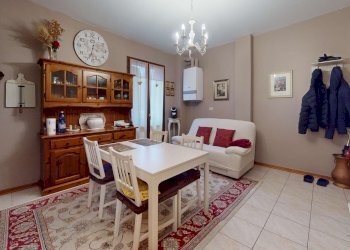md2104-dining-room - Two-room apartment piazza Andrea Costa, Medicina - photo 11