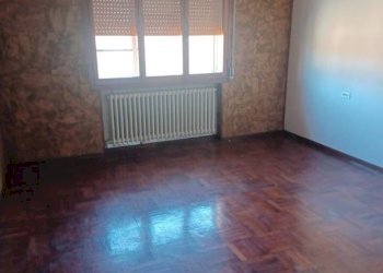Camera da letto - Quadrilocale San Giovanni in Persiceto - foto 25