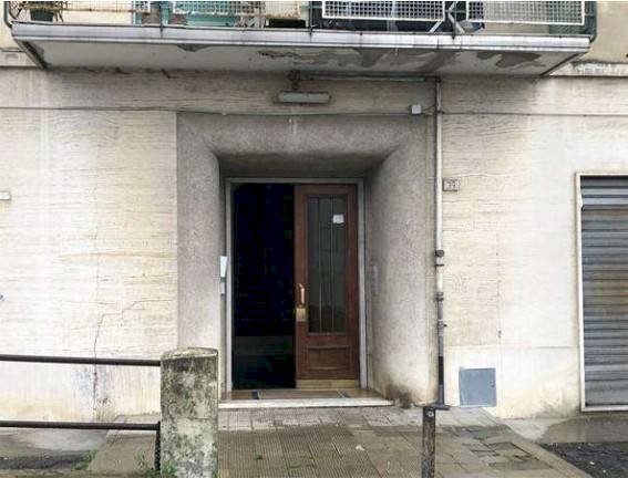 Facciata - Two-room apartment at auction via delle Gavette, Genova (neighborhood Staglieno) - photo 2