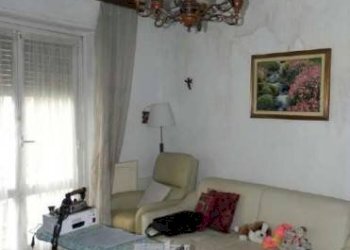 Salone - Two-room apartment at auction via Aldo Manuzio, 17, Genova (neighborhood Marassi) - photo 14