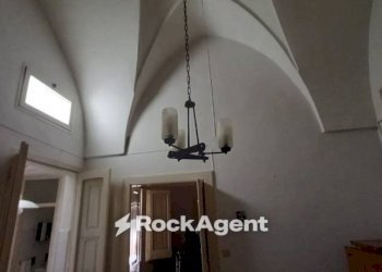 Corridoio - Four-room apartment via F. Bandiera, Corte I, Casarano - photo 15