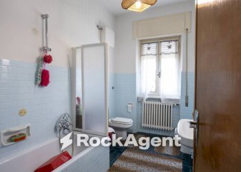 Bagno - Appartamento via Sarzanese, 247, Lucca - foto 19