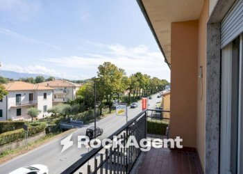 Balcone - Appartamento via Sarzanese, 247, Lucca - foto 28