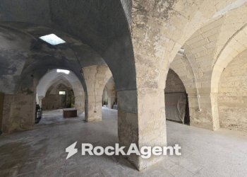 Zona - Altro via Ludovico Ariosto, Spongano - foto 8