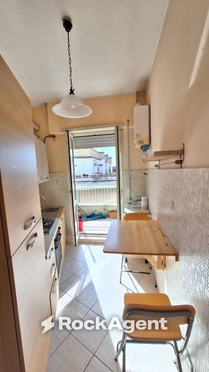 Cucina - Trilocale via Benedetto Bompiani, 34, Roma - foto 3