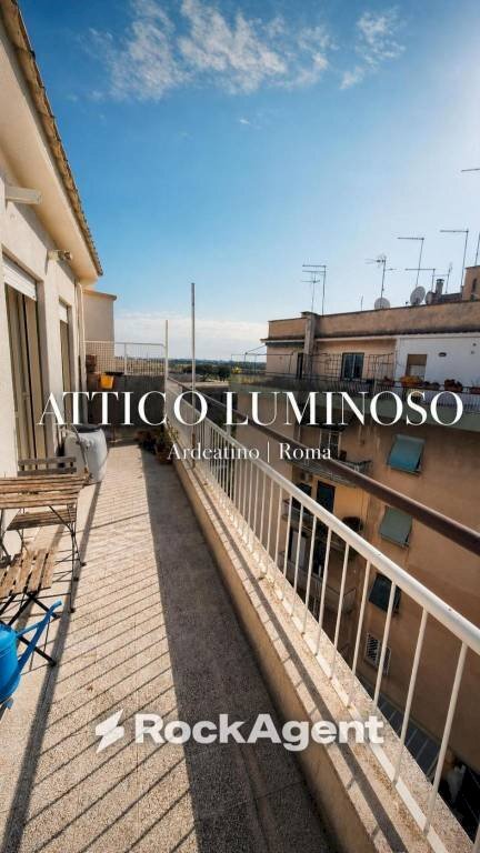 Balcone - Trilocale via Benedetto Bompiani, 34, Roma - foto 1