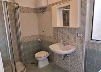 Bagno - Trilocale via Benedetto Bompiani, 34, Roma - foto 13