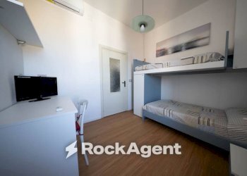 Camera da letto - Three-room apartment via Grazia Deledda, 45, Alghero - photo 10