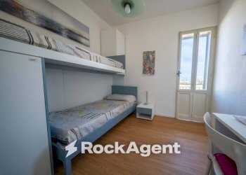 Camera da letto - Three-room apartment via Grazia Deledda, 45, Alghero - photo 13