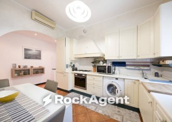 Cucina - Three-room apartment via Nicolò Copernico, 15, Genova (neighborhood San Martino) - photo 6