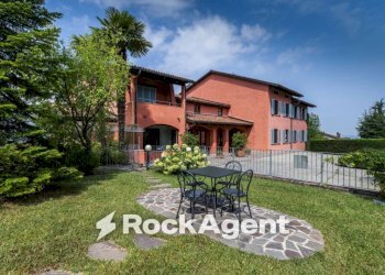 Giardino - Hotel via San Sebastiano, 81, Diano d'Alba - foto 2