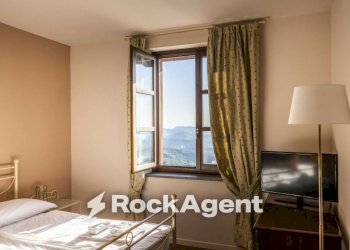 Camera da letto - Hotel via San Sebastiano, 81, Diano d'Alba - foto 8