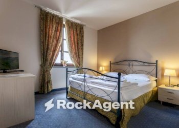 Camera da letto - Hotel via San Sebastiano, 81, Diano d'Alba - foto 9
