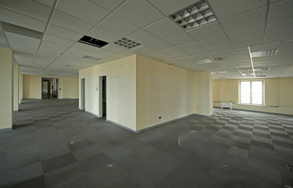 Interno non residenziale - Office via Antica Fiumara, 3, Genova (neighborhood Sampierdarena) - photo 2