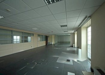 Interno non residenziale - Office via Antica Fiumara, 3, Genova (neighborhood Sampierdarena) - photo 7