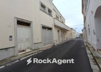 Zona - Appartamento via Regina Elena, 25, Trepuzzi - foto 40