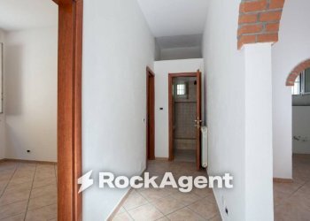 Corridoio - Trilocale via Pietro Orsilago, 22, Livorno - foto 7
