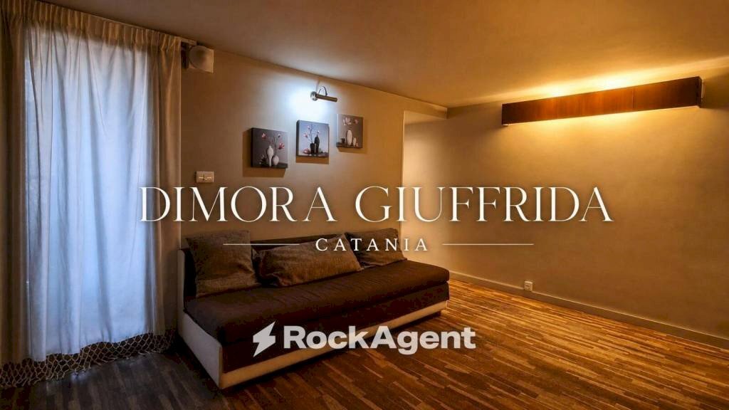 Camera da letto - Bilocale via Vincenzo Giuffrida, 98, Catania - foto 1