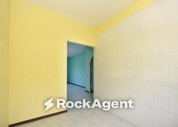 Interno palazzo - Three-room apartment via delle Palme, Pula - photo 10