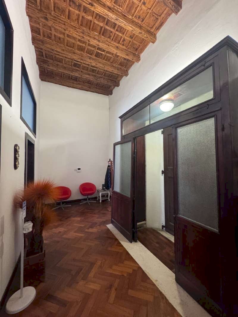 ingresso/reception - Office via Garibaldi, Bologna (neighborhood Centro Storico) - photo 3