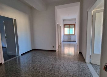 Ingresso - Four-room apartment via dei Peligni, 3, L'Aquila - photo 2