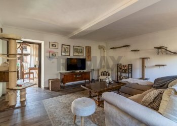 Independent house Via Mombarone, 14 
 Centro, Donato - photo 17