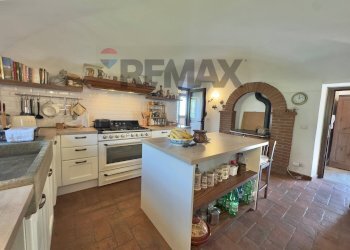 Independent house Via Mombarone, 14 
 Centro, Donato - photo 22