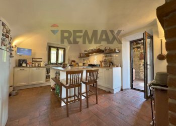 Independent house Via Mombarone, 14 
 Centro, Donato - photo 26