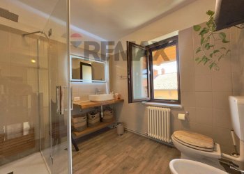 Independent house Via Mombarone, 14 
 Centro, Donato - photo 42