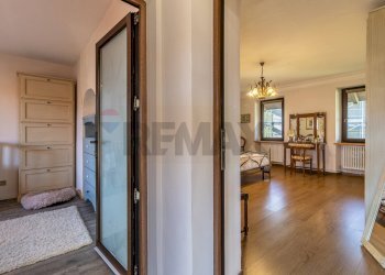 Independent house Via Mombarone, 14 
 Centro, Donato - photo 55